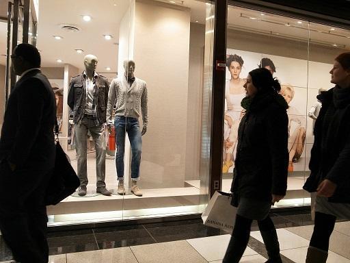 據傳中國解放軍擬禁止Apple Watch的攜帶 (圖: AFP)