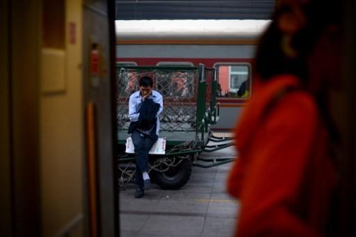 中國5月官方非製造業PMI降至53.2      (圖:AFP)