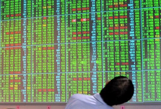 升息隱憂促使全球投資人回收資金 亞洲新興市場股匯市大跌 (圖: AFP)