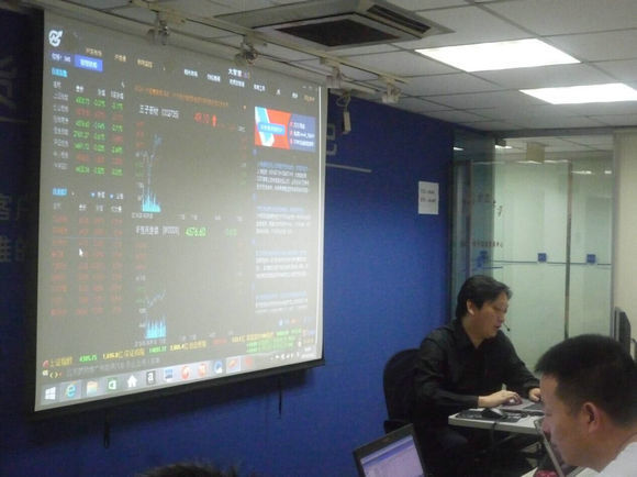 上海財大金融大作手：金狐先生（胡汐斐）半年9倍收益是偶然還是必然？