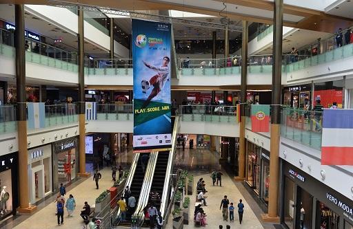 印度購物中心過多 許多商場根本無人光顧 (圖: AFP)