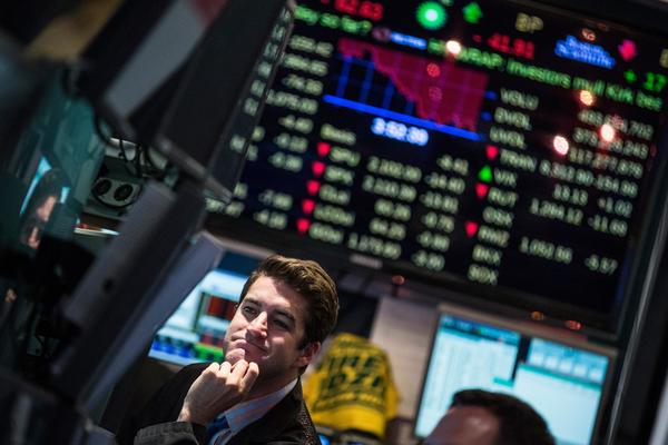 部分專家認為，美股已過熱，有泡沫化風險。 (圖:AFP)