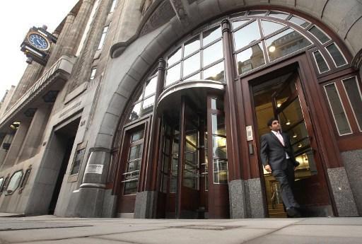 高盛銀行因企業合併顧問業務 賺飽飽 (圖:AFP)