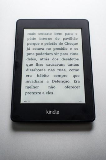 亞馬遜付費標準改變 Kindle讀者讀幾頁 作者才有幾頁的錢 (圖:AFP)