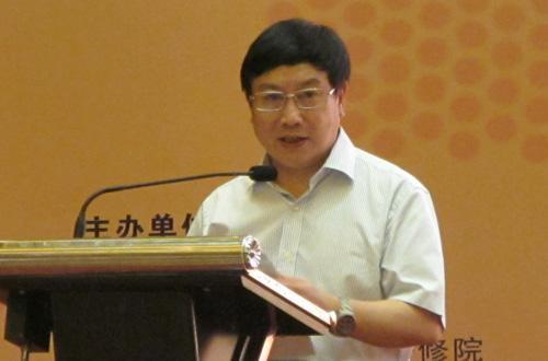 中國銀行業協會專職副會長楊再平