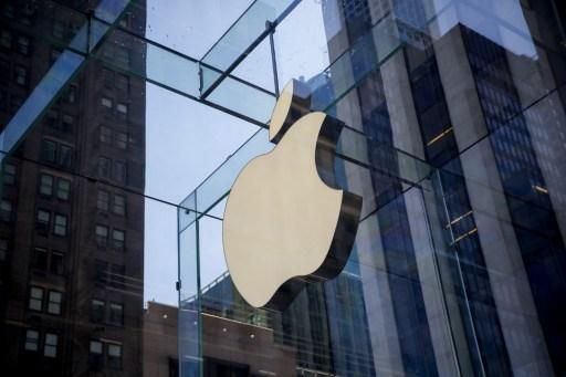 蘋果 Q3 財報顯示， iPhone 銷售量不佳，眾家公司股價也跟著被拖下水。 (圖:AFP)