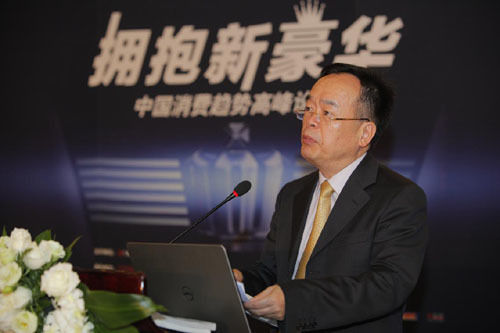寰球汽車集團董事長兼ceo吳迎秋