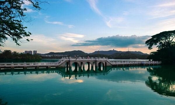 惠州，跌幅8.2%。