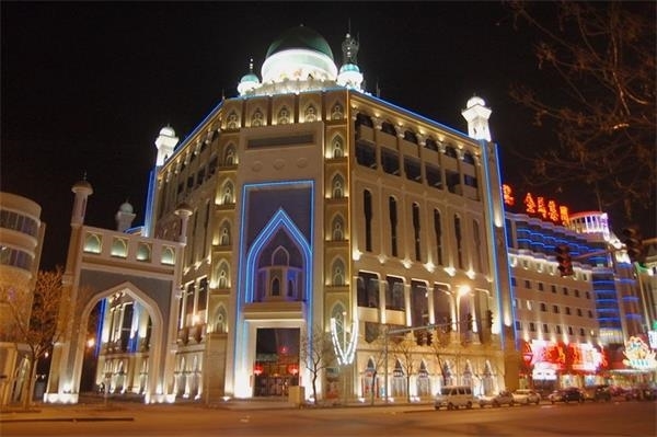 第13名是呼和浩特，跌幅達7.6%。