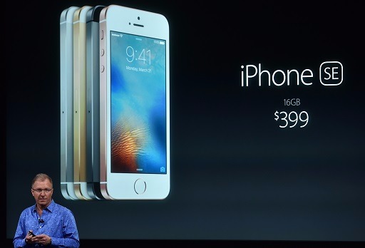 蘋果iPhone SE要在新興市場擴展並不容易 (圖:AFP)