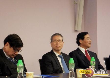 台灣太陽能業者緊急拜會公部門。(鉅亨網記者尹慧中攝)