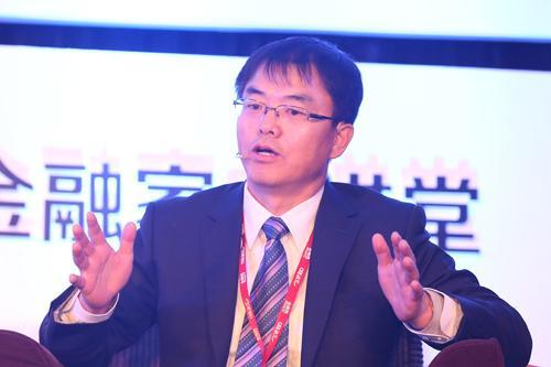珠海華潤銀行總行業務拓展部總經理彭喜文