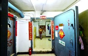 地下人防工程出租房安全隱患多，不少區縣已開始整治。晨報記者 李木易/攝