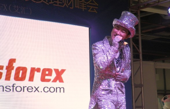 張學友全國模范冠軍黃嘉程