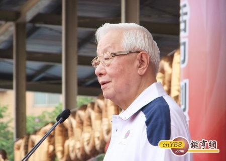 台積電股價突破120元並持續逼近英特爾市值；圖為董事長張忠謀。(鉅亨網記者尹慧中攝)