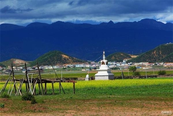 香格里拉，aqi空氣質量指數20。碧海藍天，美麗的香格里麗永遠是人們心中最干凈的城市。
