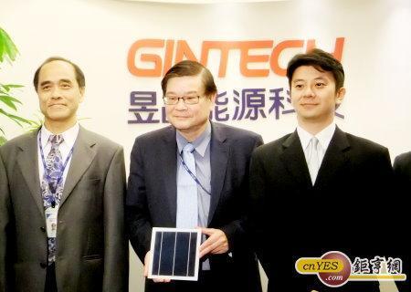 昱晶3月營收創35個月新高；圖中為總經理潘文輝。(鉅亨網記者尹慧中攝)