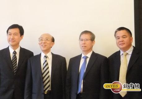 新日光3月營收創歷史新高；圖為經營團隊。(鉅亨網記者尹慧中攝)