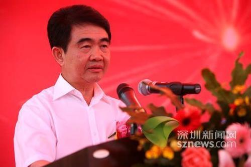全國政協委員、深圳海雅集團董事長涂輝龍