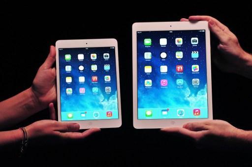 去年推出的 iPad Air 與 iPad mini。(圖:AFP)