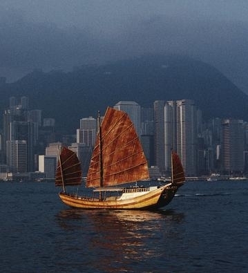 2、香港