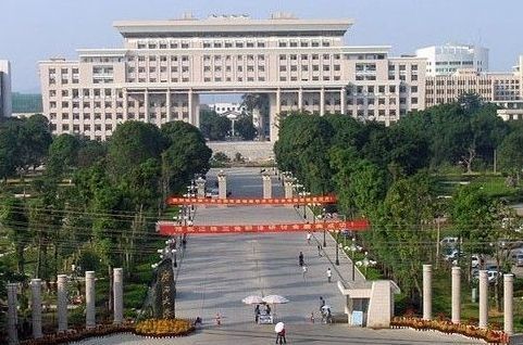 19.邯鄲 樣本平均價格（元/平方米）：4745