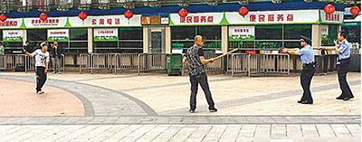 图片说明