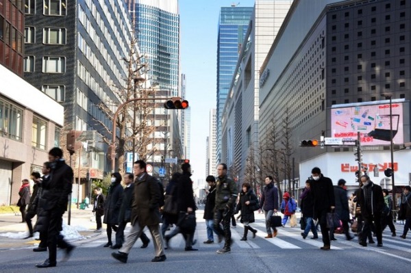 東京街頭。(來源：AFP)