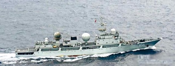 中國海軍「東調855號」情報收集艦。  圖片來源：星島日報