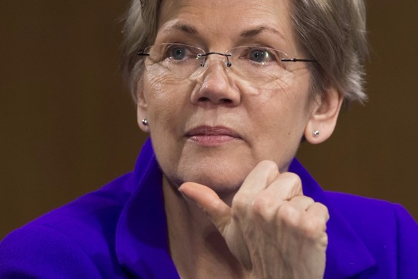 女聯邦參議員沃倫(Elizabeth Warren)  (圖：AFP)