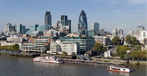 英國失業率降至3年多來新低，優於預期。(圖片來源：維基百科)