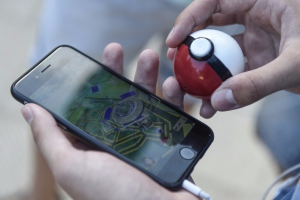 Pokémon Go 大受好評，但任天堂可能賺到的錢可能遠低於名聲。 (圖:AFP)