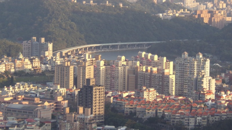 cover image of news article