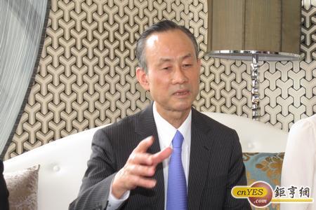 趙藤雄