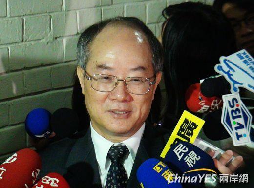黃世銘拜會立法院長王金平。(兩岸網記者王定傳攝)