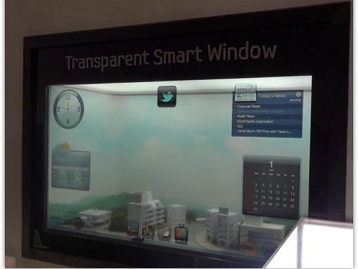 三星展示透明螢幕可應用在窗戶上　　圖片翻攝自Youtube