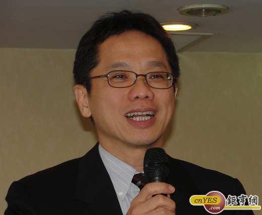 簡立忠 