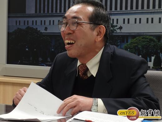  顏徳隆