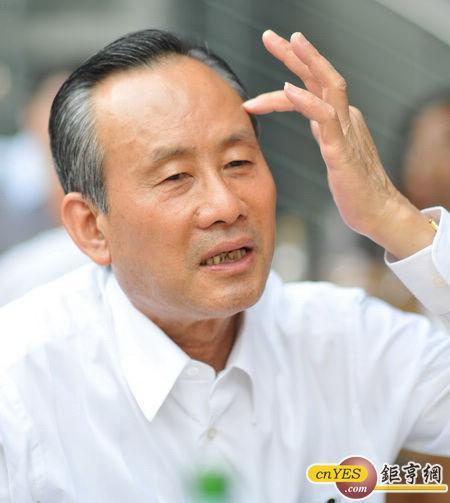 趙藤雄 