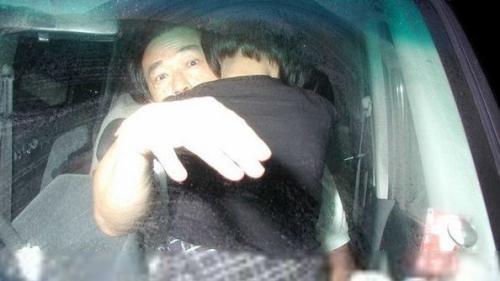 台灣情侶列車上夸張親熱玩“車”震 盤點車震被偷拍情侶