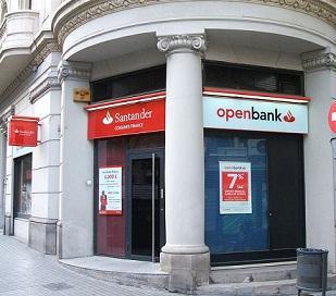 Santander於巴塞隆納一分行。(圖:維基百科)