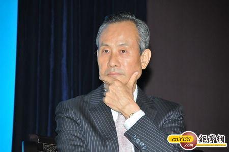 趙藤雄