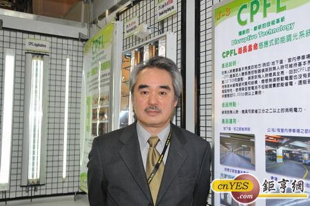 何承德