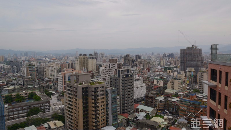 cover image of news article