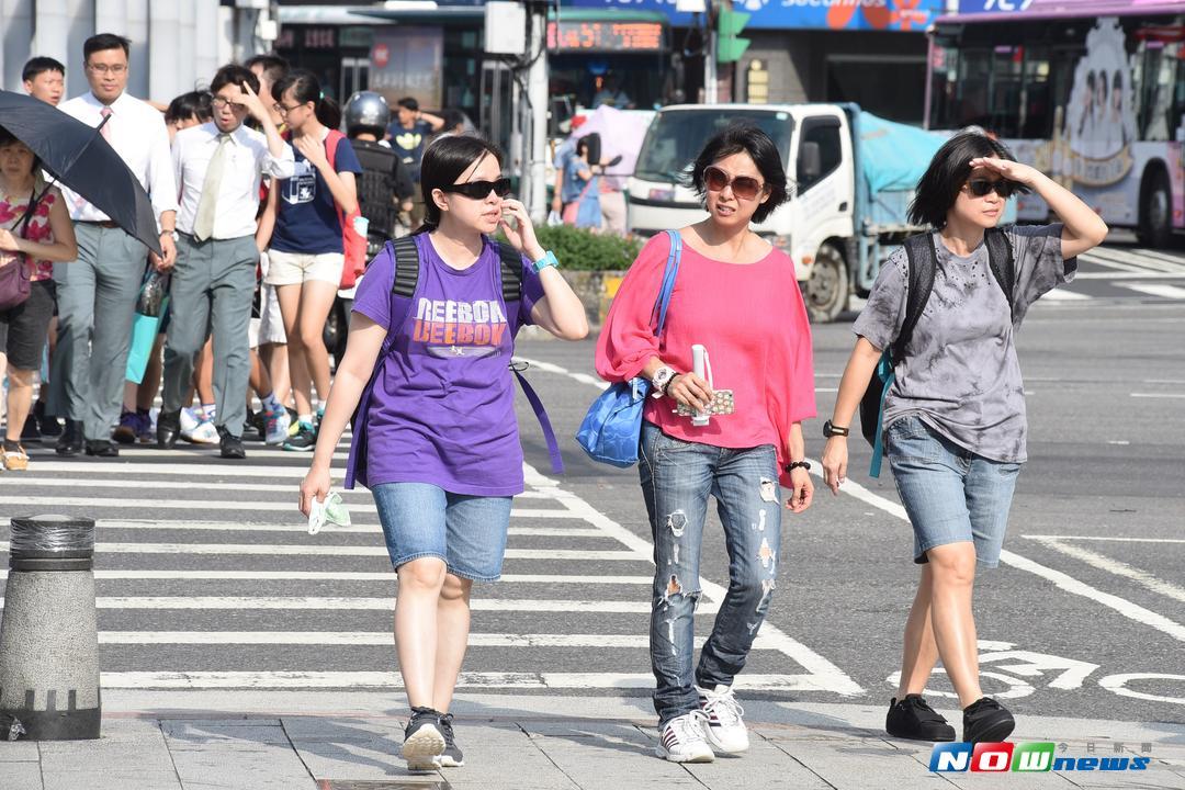 今(16)日上午11點24分左右，台北市已出現了37.8℃的高溫，氣象局提醒，下午高溫恐怕還會再往上攀！（圖／NOWnews）