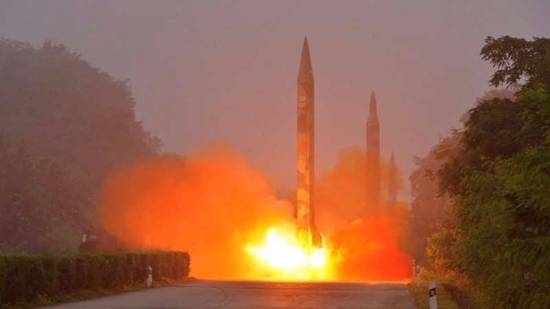 北韓今日再射飛彈，疑不滿美韓聯合軍演。(AFP)