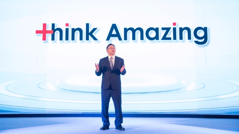 和泰車總經理蘇純興強調，集團未來的新願景和方向是 「think Amazing」。(圖：和泰車提供)