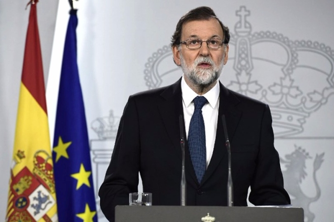 西班牙首相拉荷義 (Mariano Rajoy) 在公投結束後即時聲稱「加泰隆尼亞今天沒有獨立公投」。 (圖:AFP)
