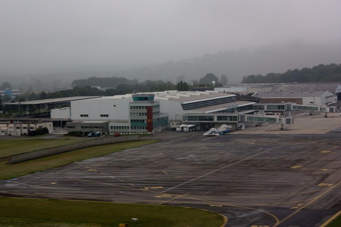 Tarbes-Lourdes-Pyreenees 機場是報廢飛機的去處      （圖取自維基百科）