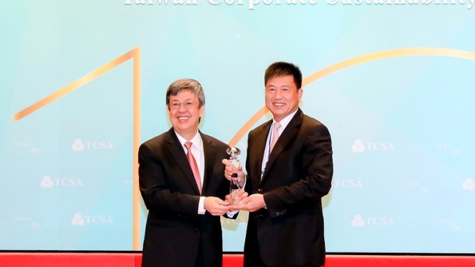 友達獲「十大典範企業獎」等5項台灣企業永續獎。(圖：友達提供)